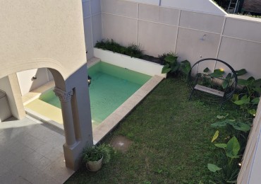 CASA EN VENTA EN ABASTO
