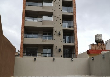 DPTO EN VENTA ZONA RIO 2 DORM CON COCHERA 