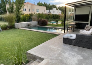 CASA EN VENTA 3 DORM B. CERRADO LOS PASOS